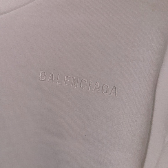 Balenciaga - Picture 2 of 4